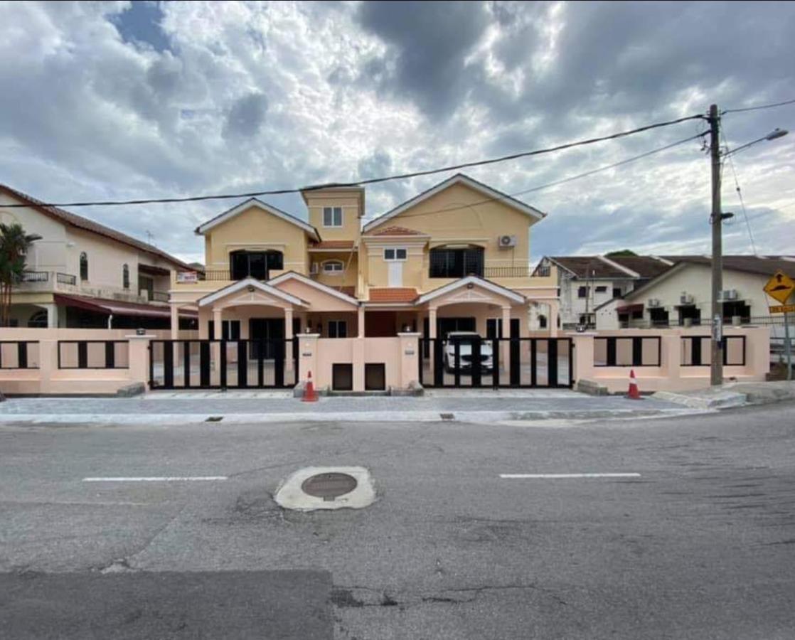 Ipoh Family Villa-Spacious Stay For 21 Or 42Pax Dış mekan fotoğraf